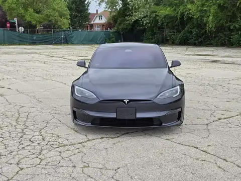 2023 Tesla Model S Plaid