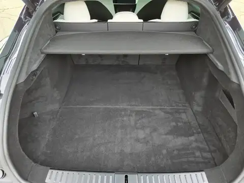 2023 Tesla Model S Plaid photo 25