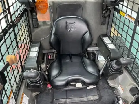 2011 Bobcat T870 Compact Track Loader photo 10