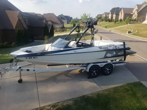 2009 Axis A22
