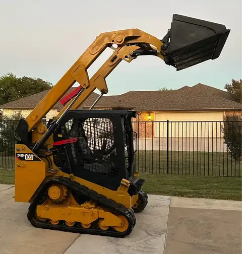 2018 Caterpillar 249D Compact Track Loader photo 6