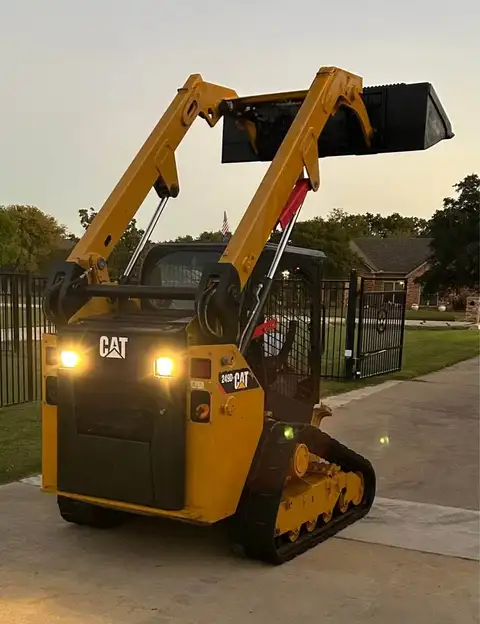 2018 Caterpillar 249D Compact Track Loader photo 7