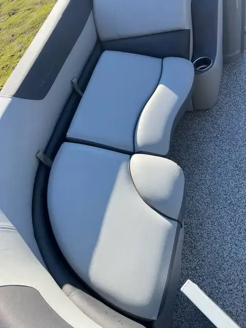 2023 Veranda Relax 24' Tritoon photo 4