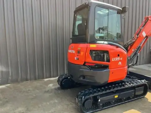 2015 Kubota U35-4 Mini Excavator photo 3