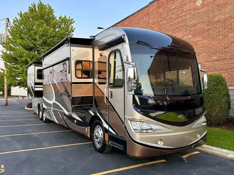 2015 Fleetwood American Revolution LE 42T Motorcoach photo 7