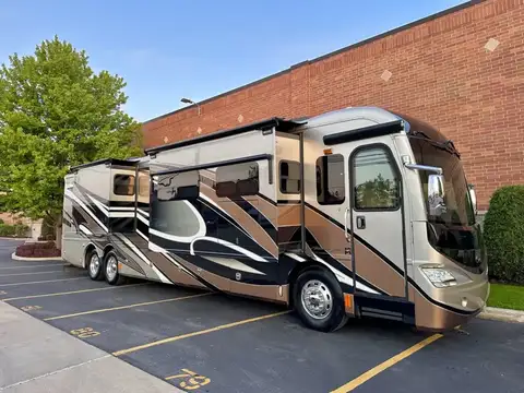 2015 Fleetwood American Revolution LE 42T Motorcoach photo 8