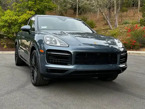 2019 Porsche Cayenne E-Hybrid