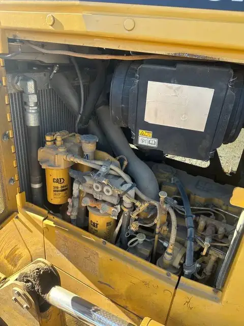 2011 Caterpillar D6K LGP Dozer photo 4