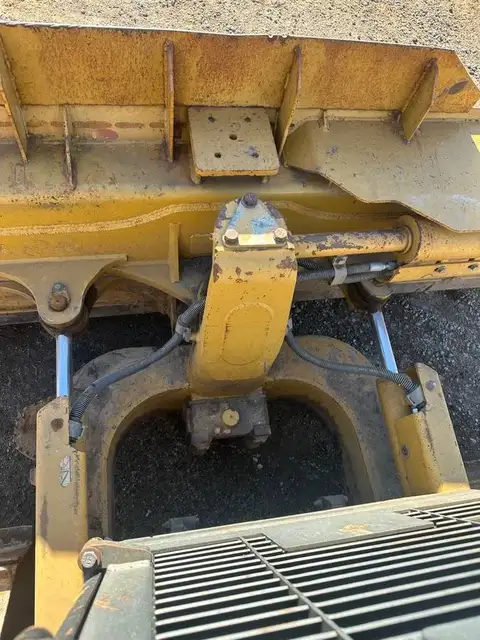 2011 Caterpillar D6K LGP Dozer photo 5