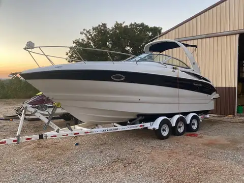 2004 Crownline 270 CR photo 2