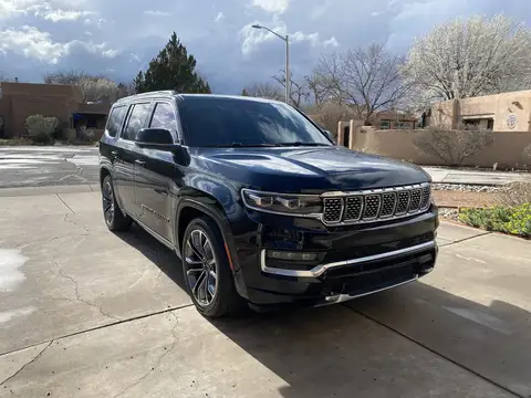 2022 Jeep Grand Wagoneer Series III photo 7