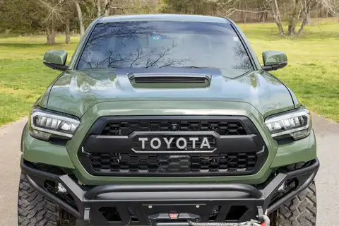 2020 Toyota Tacoma TRD Pro photo 9