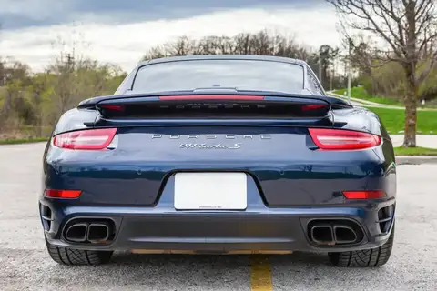 2014 Porsche 911 Turbo S Coupe photo 5