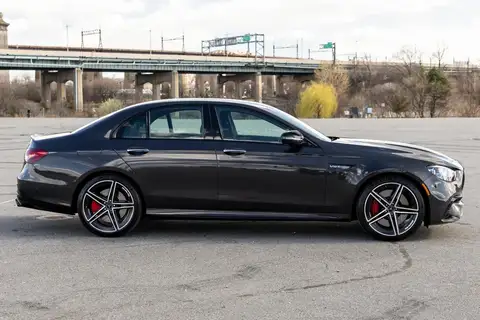 2021 Mercedes-AMG E63 S Sedan photo 3