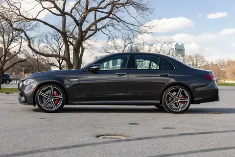 2021 Mercedes-AMG E63 S Sedan photo 4