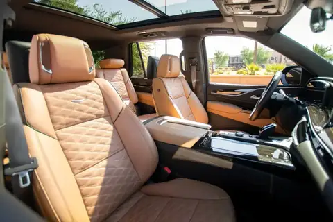2023 Cadillac Escalade 4WD Sport photo 10