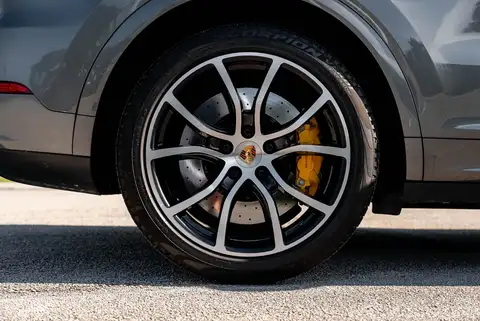2019 Porsche Cayenne Turbo photo 10