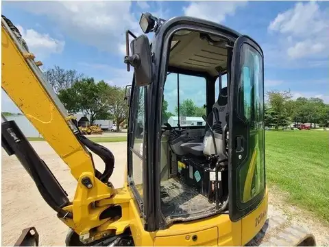 2011 Caterpillar 305.5D CR Mini Excavator photo 9