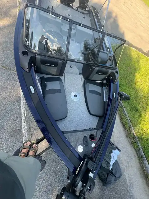 2023 Tracker Targa V-18 WT photo 5