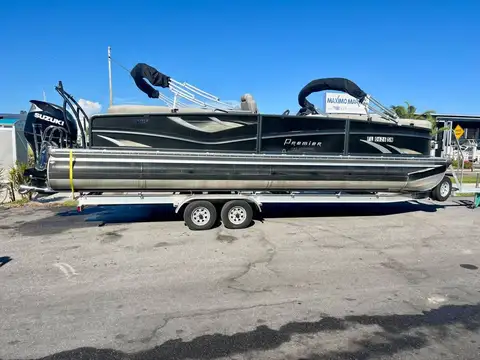 2019 Premier 270 Intrigue photo 4