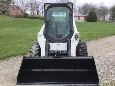 2015 Bobcat S650 Skid-Steer Loader photo 4